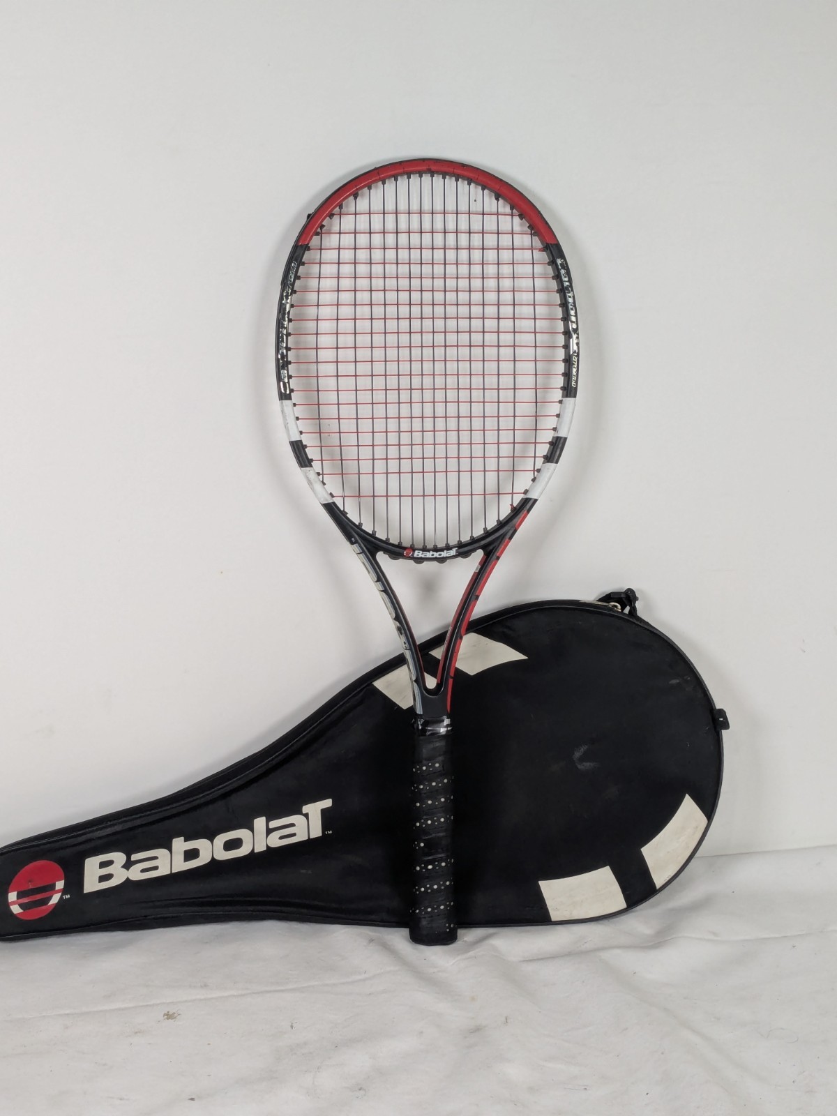 Babolat Pure Storm Tour Carbon Xtrem Tennis Racket 4 1/4 Grip 98 sq in. & Case Babolat Pure Storm Tour Carbon Xtrem Tennis Racket 4 1/4 Grip 98 sq in. & Case