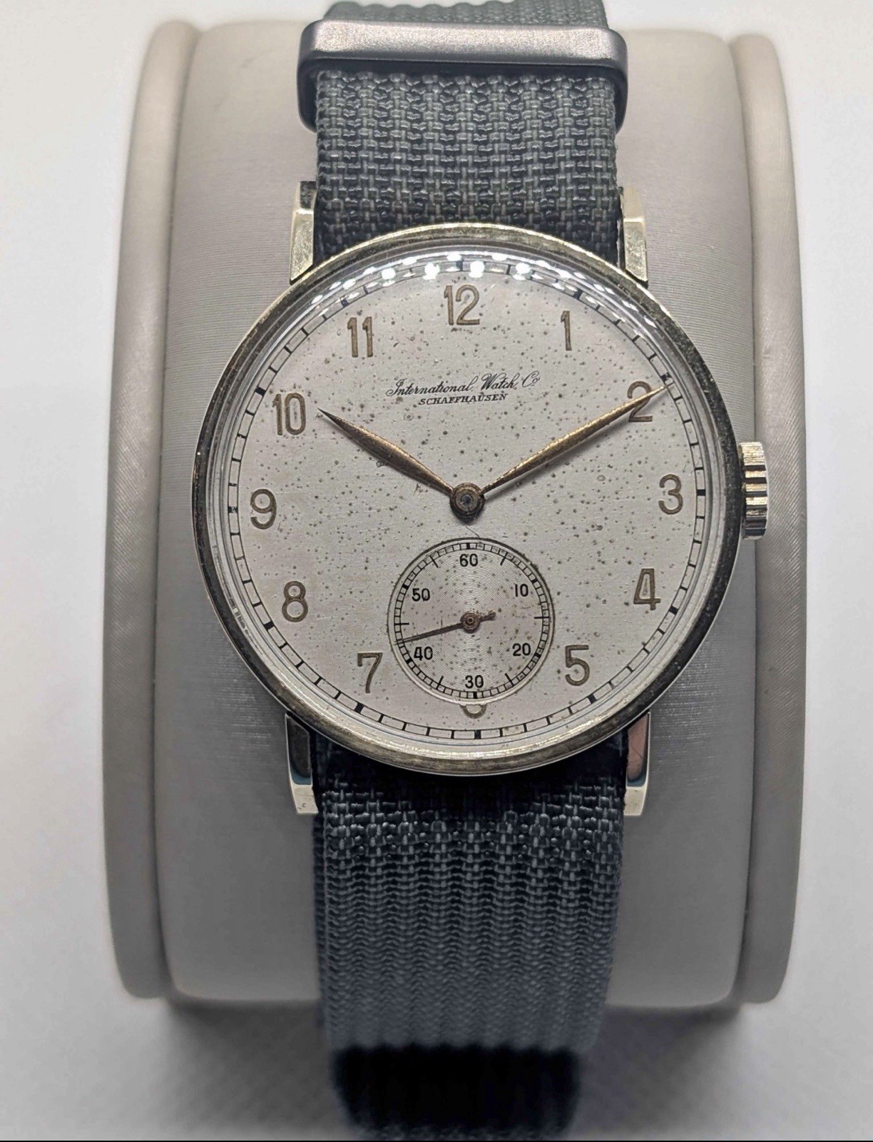 Vintage Solid 14k Gold IWC Men’s Manual Wind Dress Watch Cal. 89 (NO TARIFF)