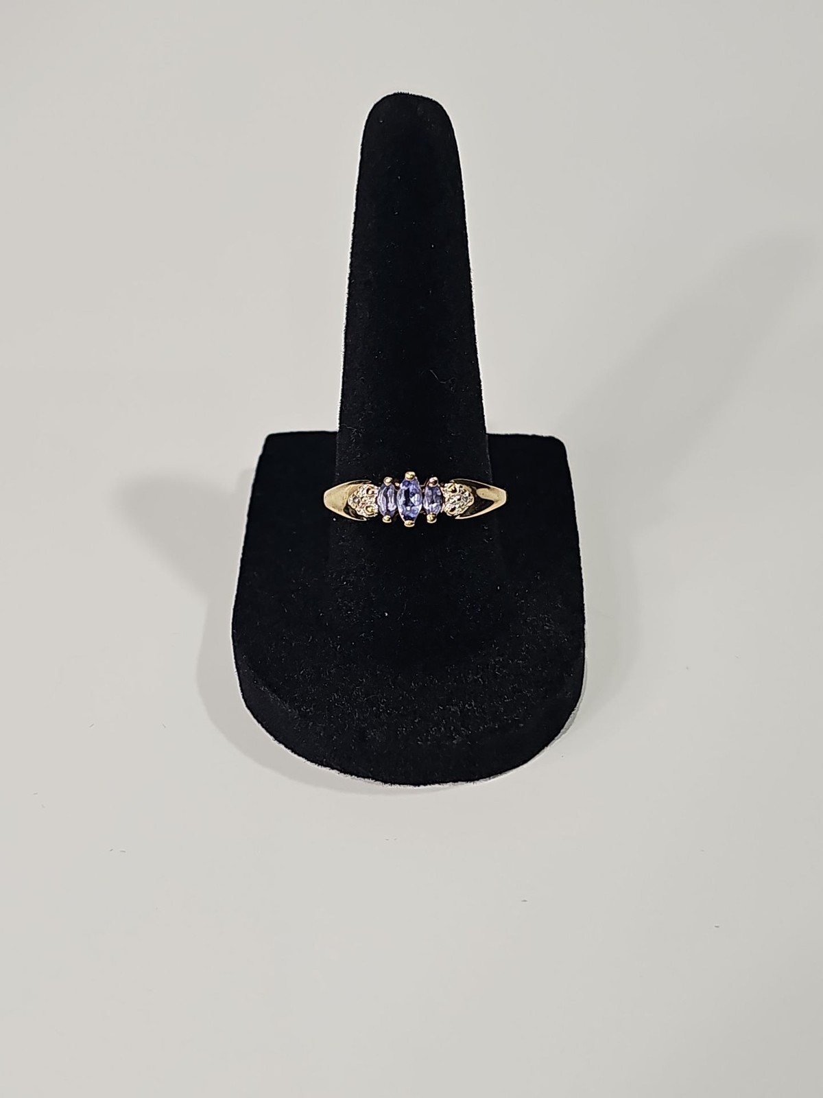 Vintage 10K Gold Marquise Tanzanite and Diamond Accent Ring Vintage 10K Gold Marquise Tanzanite and Diamond Accent Ring