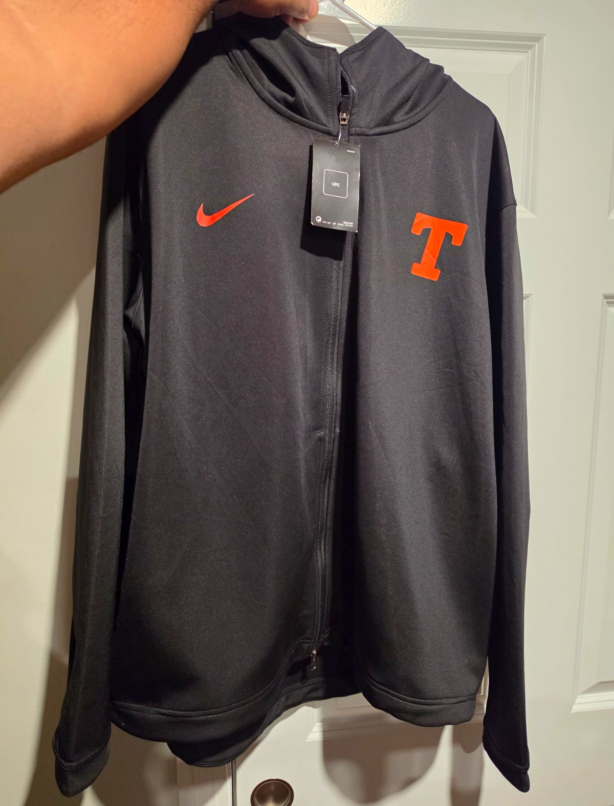 Nike Dri-FIT Tennessee Volunteers Full-Zip Hooded Jacket Black/Orange XXXL Nike Dri-FIT Tennessee Volunteers Full-Zip Hooded Jacket Black/Orange XXXL