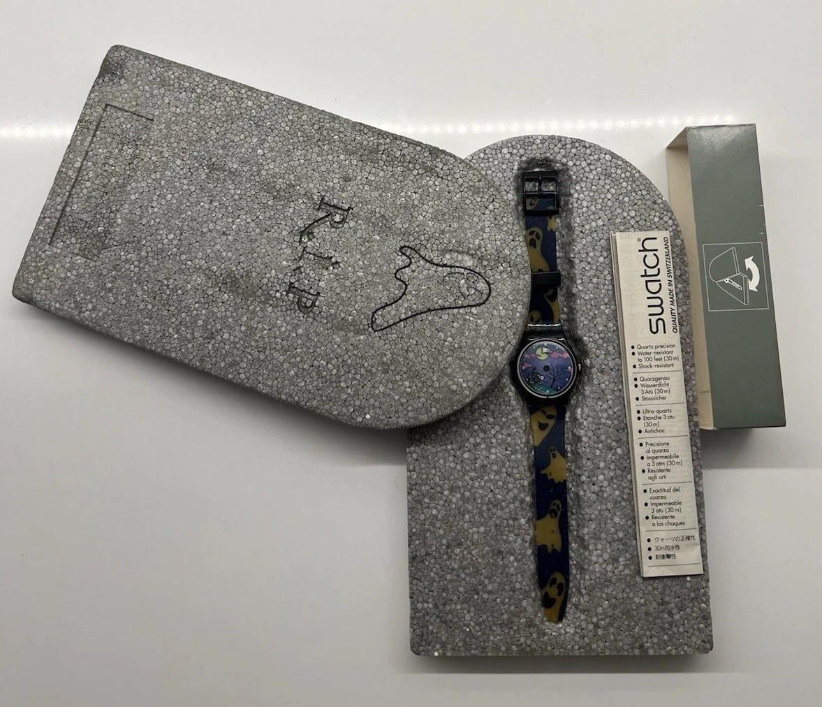 IN ORIGINAL TOMBSTONE Vintage 1998 Swatch Gent Watch Geisterstund Model GB192 IN ORIGINAL TOMBSTONE Vintage 1998 Swatch Gent Watch Geisterstund Model GB192