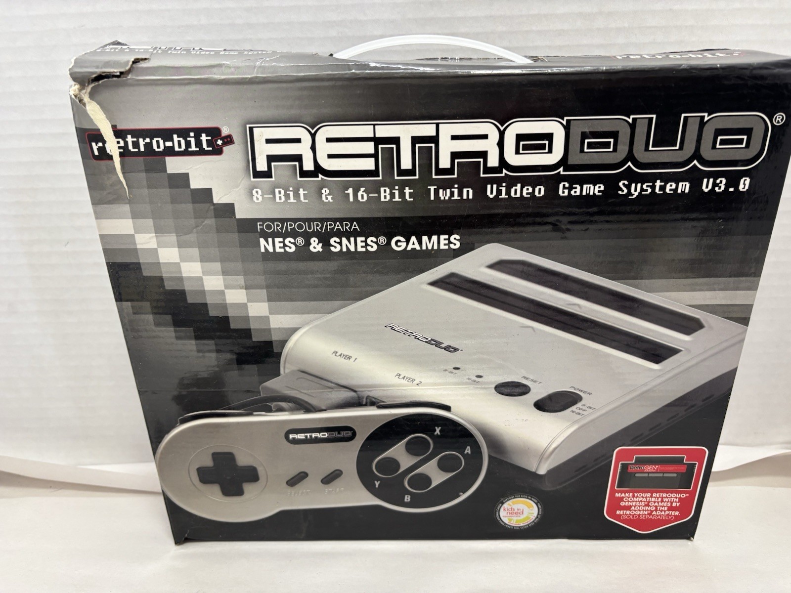 Retro-Bit RetroDuo V3.0 NES SNES Console Super Mario World 2 Controllers Box