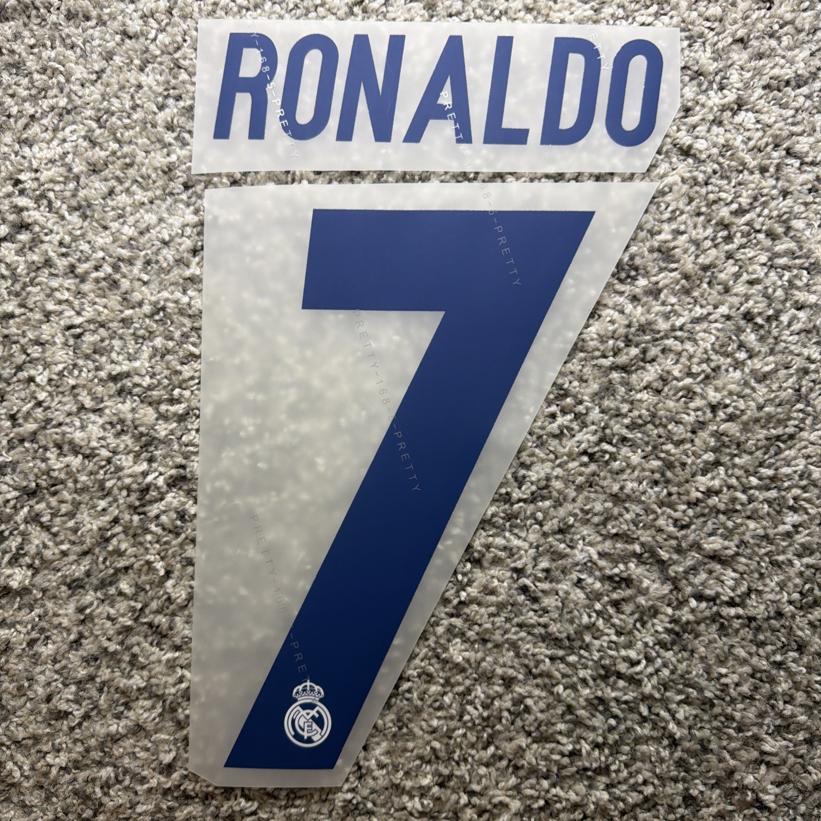 2016/2017 Real Madrid Ronaldo 7 Player size Nameset Number 2016/2017 Real Madrid Ronaldo 7 Player size Nameset Number