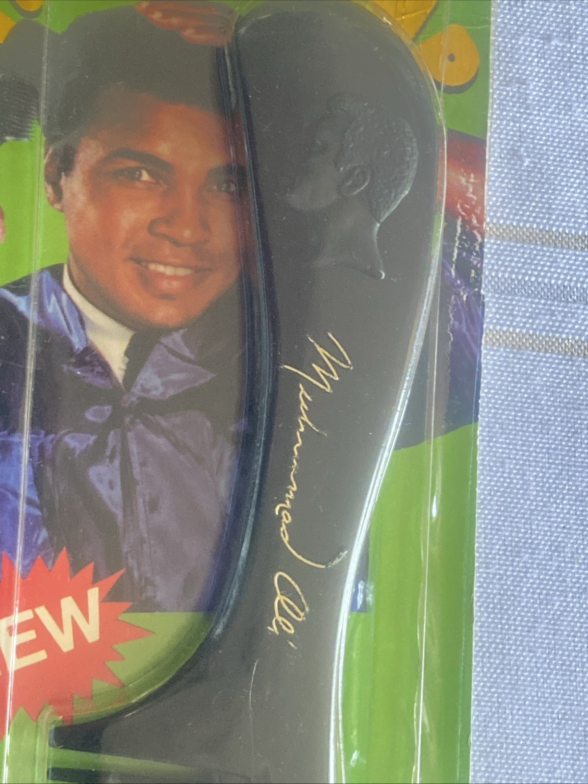 Very Rare 1970s Muhammad Ali Large Black Comb Boxing Champ Cassius Clay Sealed Very Rare 1970s Muhammad Ali Large Black Comb Boxing Champ Cassius Clay Sealed