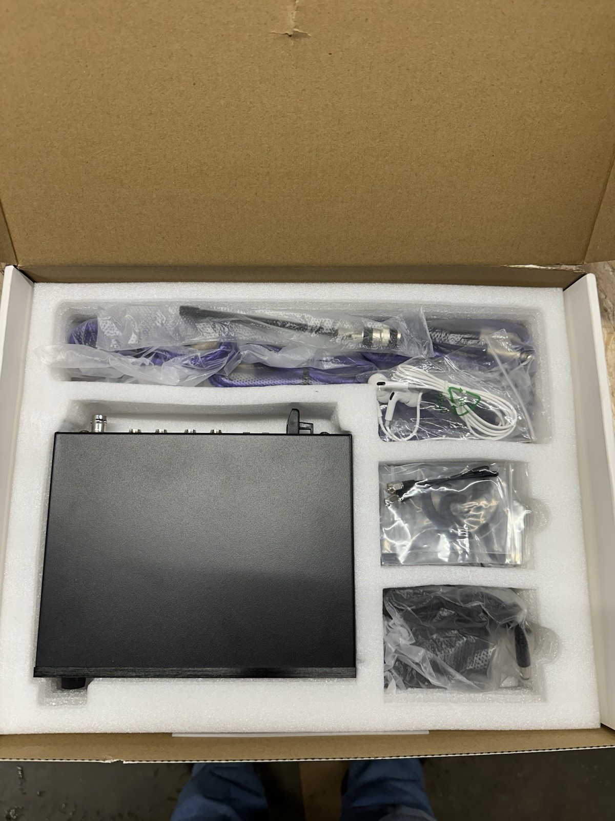 For P3TRA215CL-G20 PSM300 Wireless Stereo Personal Monitor System