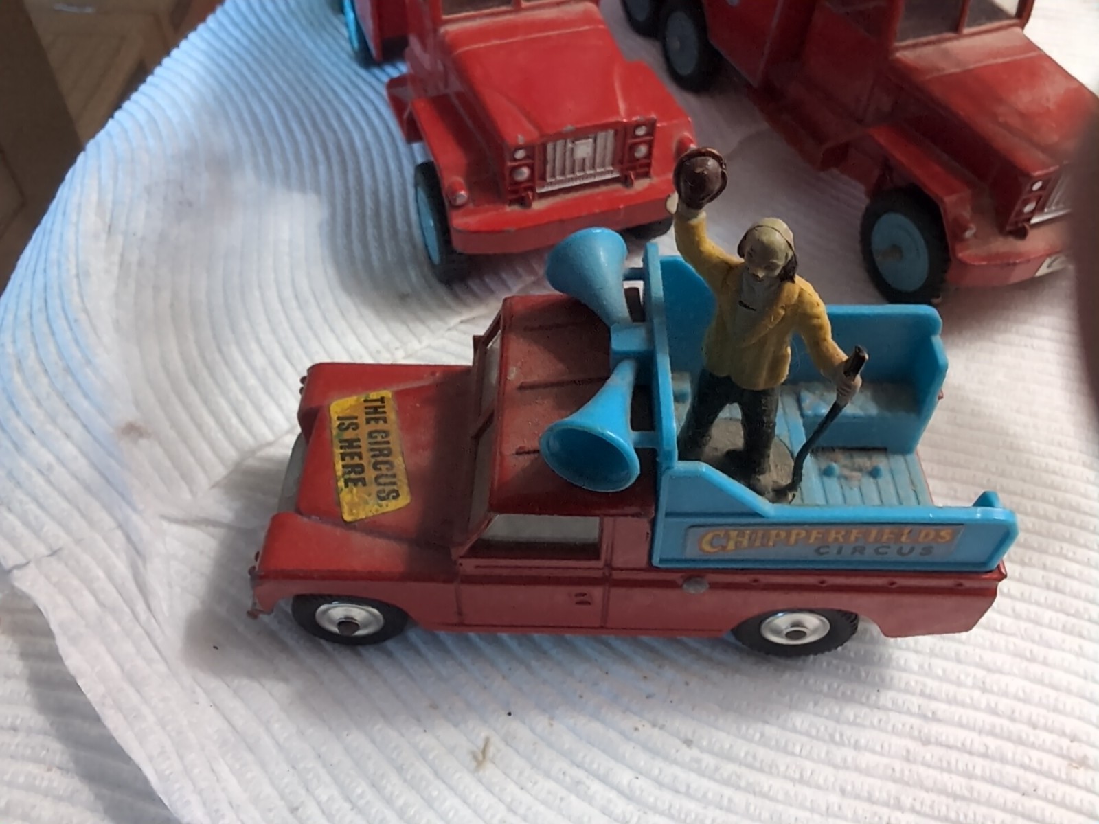 Vintage Chipperfields Circus Land Rover Parade Vehicle Corgi 1:43 #487