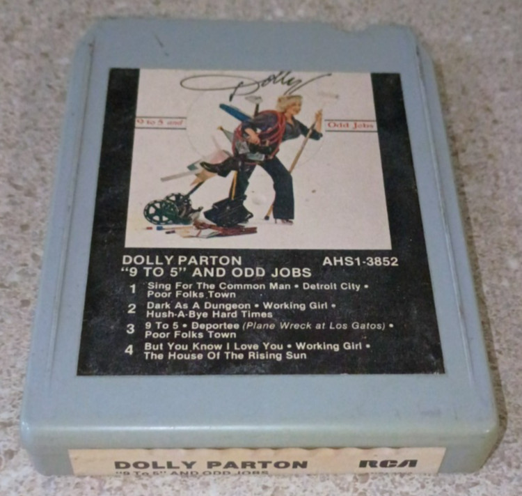 VTG Dolly Parton - \ VTG Dolly Parton - \