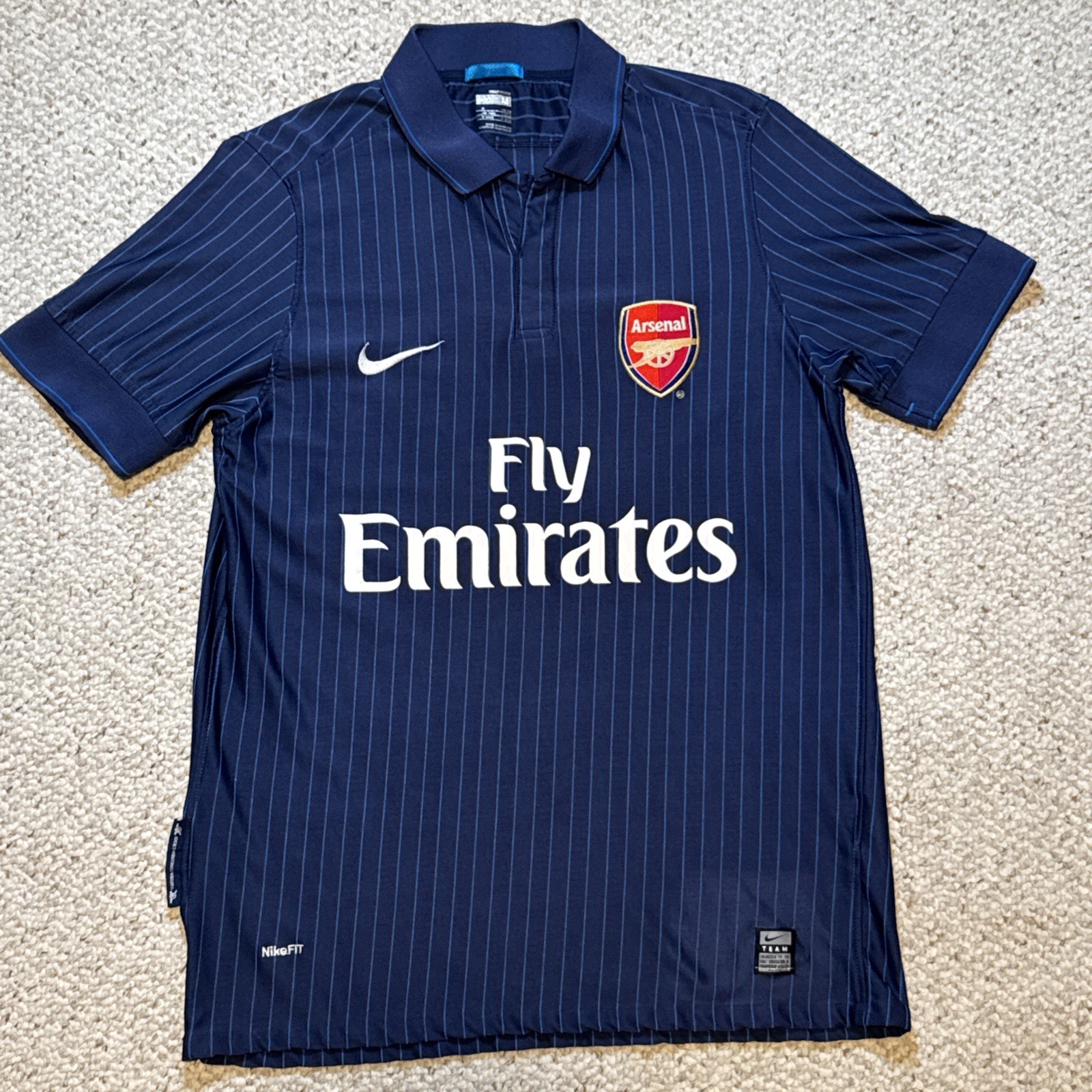 Nike Arsenal London 2009 2010 Away Football Soccer Shirt Jersey Size M Nike Arsenal London 2009 2010 Away Football Soccer Shirt Jersey Size M