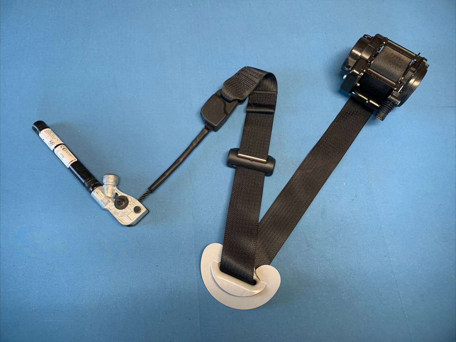 2020-2023 Tesla Model Y Front Right Passenger SeatBelt 3 Stage 149378301C OEM