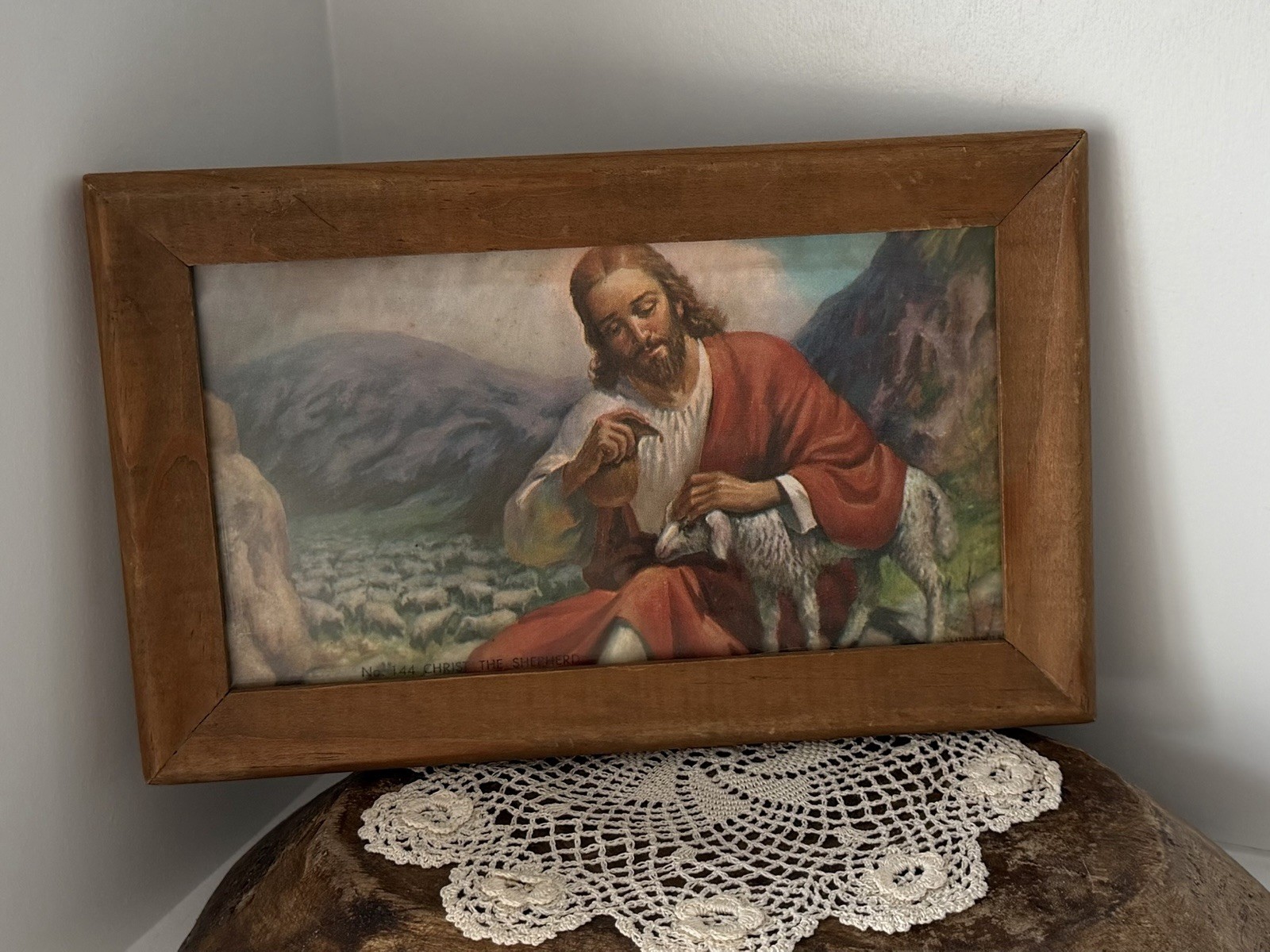 Vintage Lithograph Print Of “Jesus As The Good Shephard” In A Wood Frame Vintage Lithograph Print Of “Jesus As The Good Shephard” In A Wood Frame
