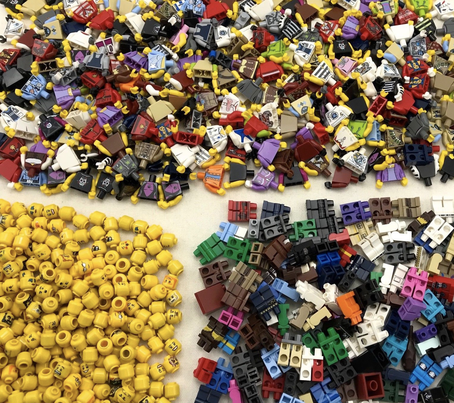Lego NEW Minifigures 1-500 People Mixed Heads Torsos Legs Hair Series Lego NEW Minifigures 1-500 People Mixed Heads Torsos Legs Hair Series