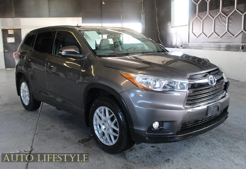 2016 Toyota Highlander XLE 2016 Toyota Highlander XLE