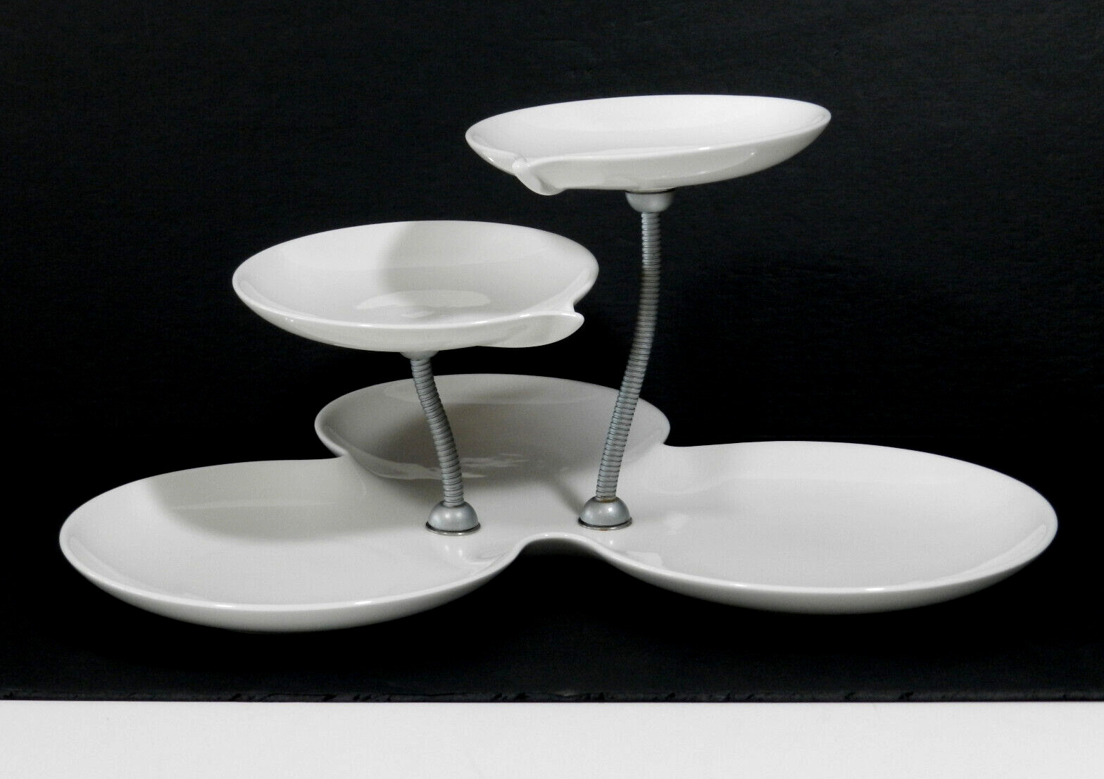 Villeroy and Boch New Wave Tiered Party Plate