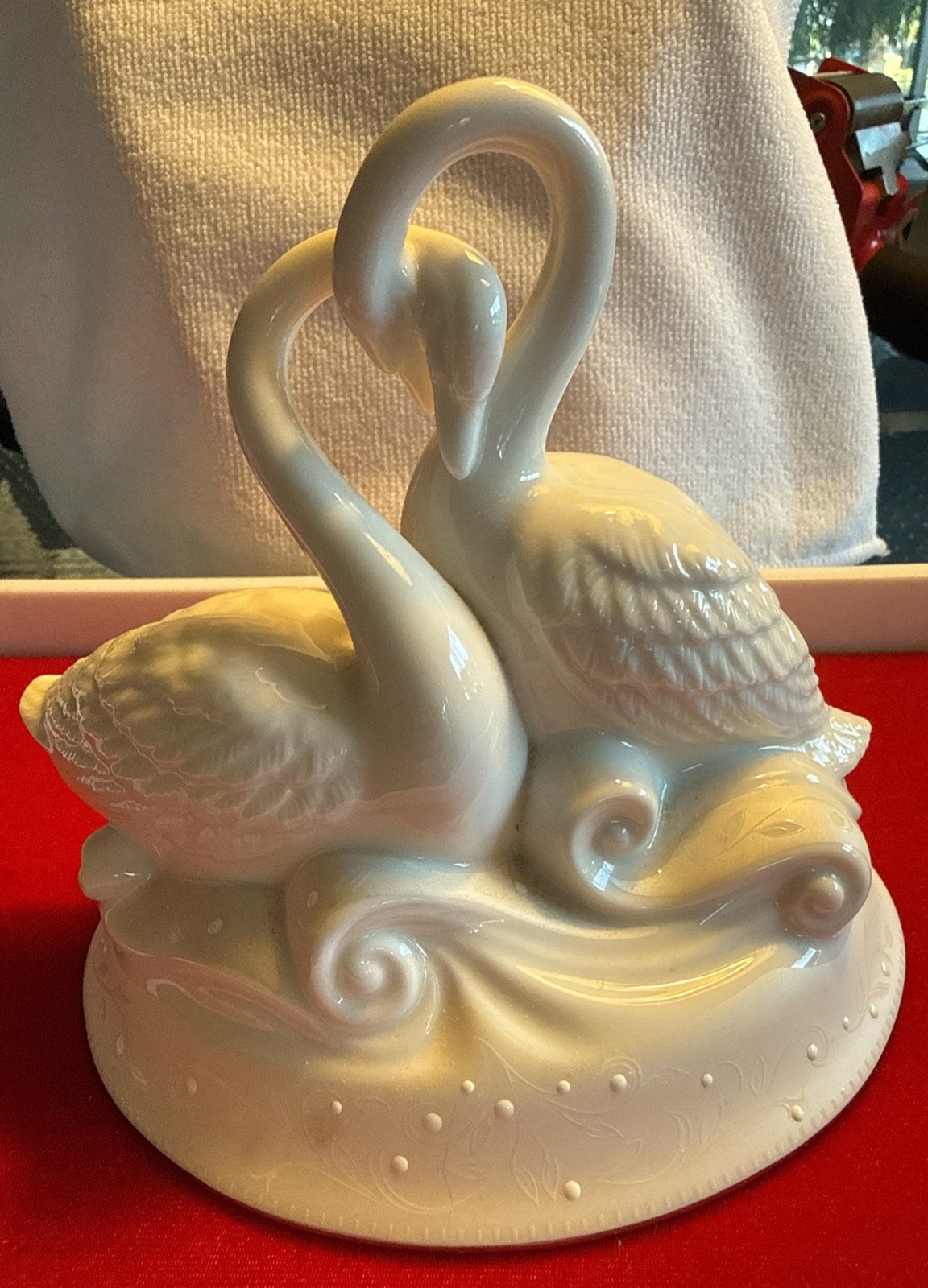 Lenox Opal Innocence Wedding Promises Swans Cake Topper Centerpiece New OFFER ?