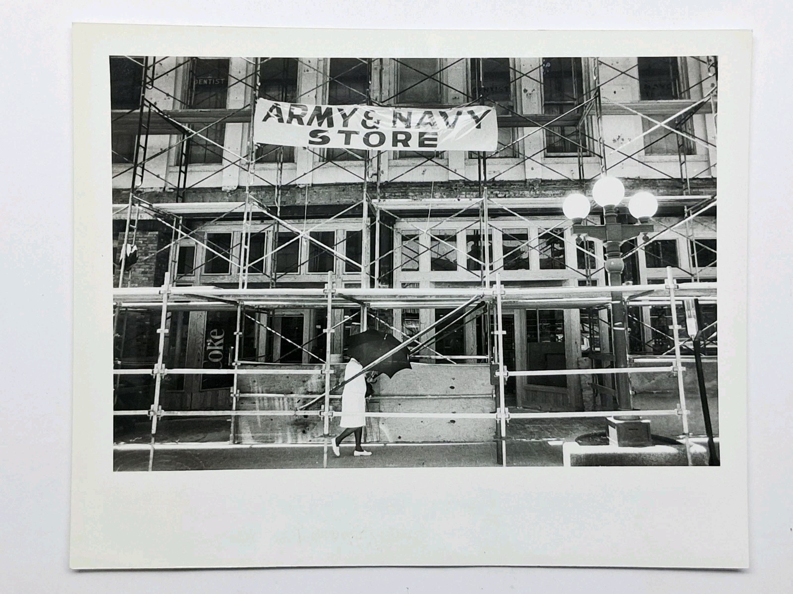 The Army-Navy Store on Alamo Street Vintage Press Photograph 1986 8x10 Texas The Army-Navy Store on Alamo Street Vintage Press Photograph 1986 8x10 Texas
