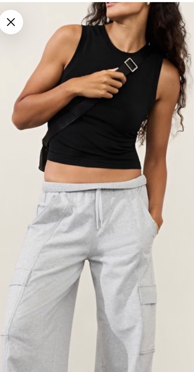 Athleta Renew Seamless Muscle Tank in Black Size Medium EUC
