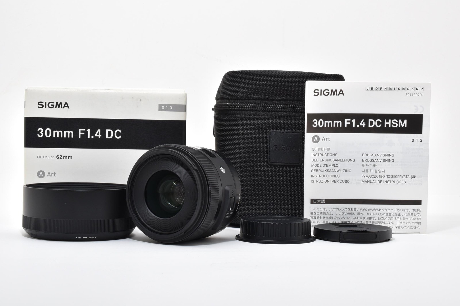 Beautiful [Almost Unused] Sigma A 30mm f/1.4 DC HSM Canon EF From JAPAN