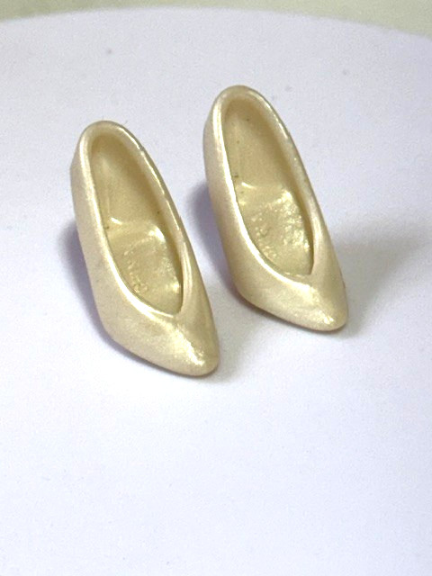 1980\'s 1990\'s Barbie Classic White Satin Heels Shoes
