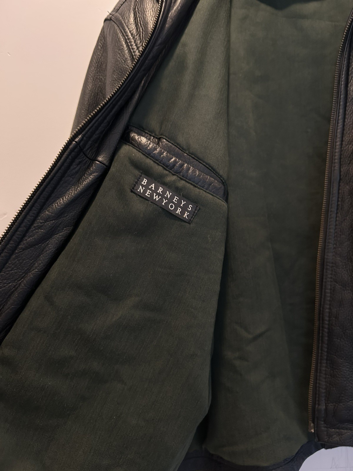 Vintage Barneys New York Black Leather Shell Green Inlining Jacket Men\'s Small Vintage Barneys New York Black Leather Shell Green Inlining Jacket Men\'s Small