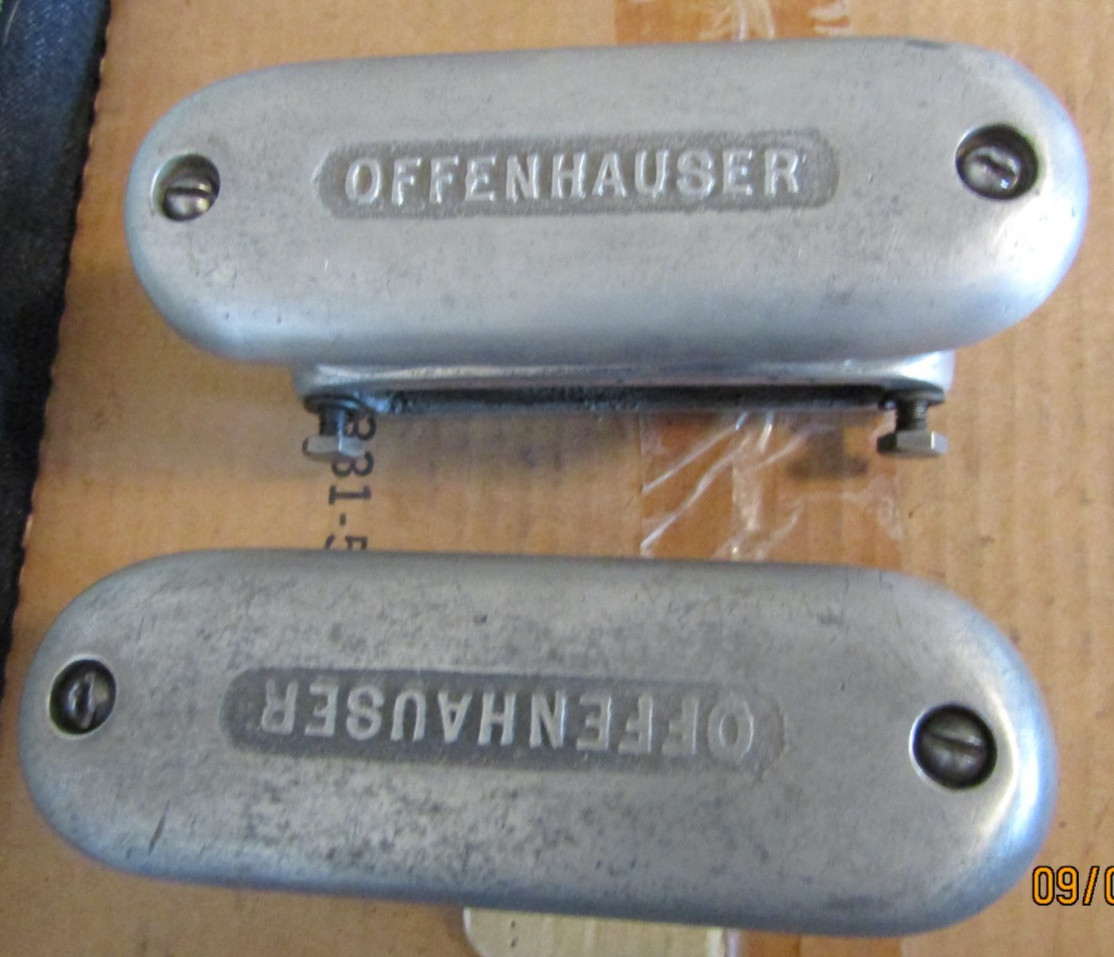 Vintage Offenhauser Breathers For Valve Covers 6\