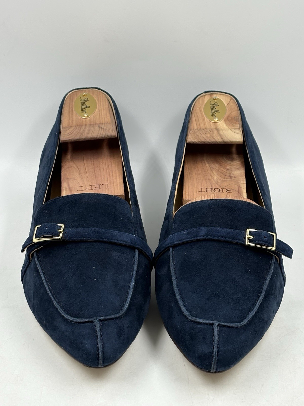 Talbots Women’s Edison Navy Blue Suede Loafer Point Toe Gold Buckle 9.5 M Talbots Women’s Edison Navy Blue Suede Loafer Point Toe Gold Buckle 9.5 M