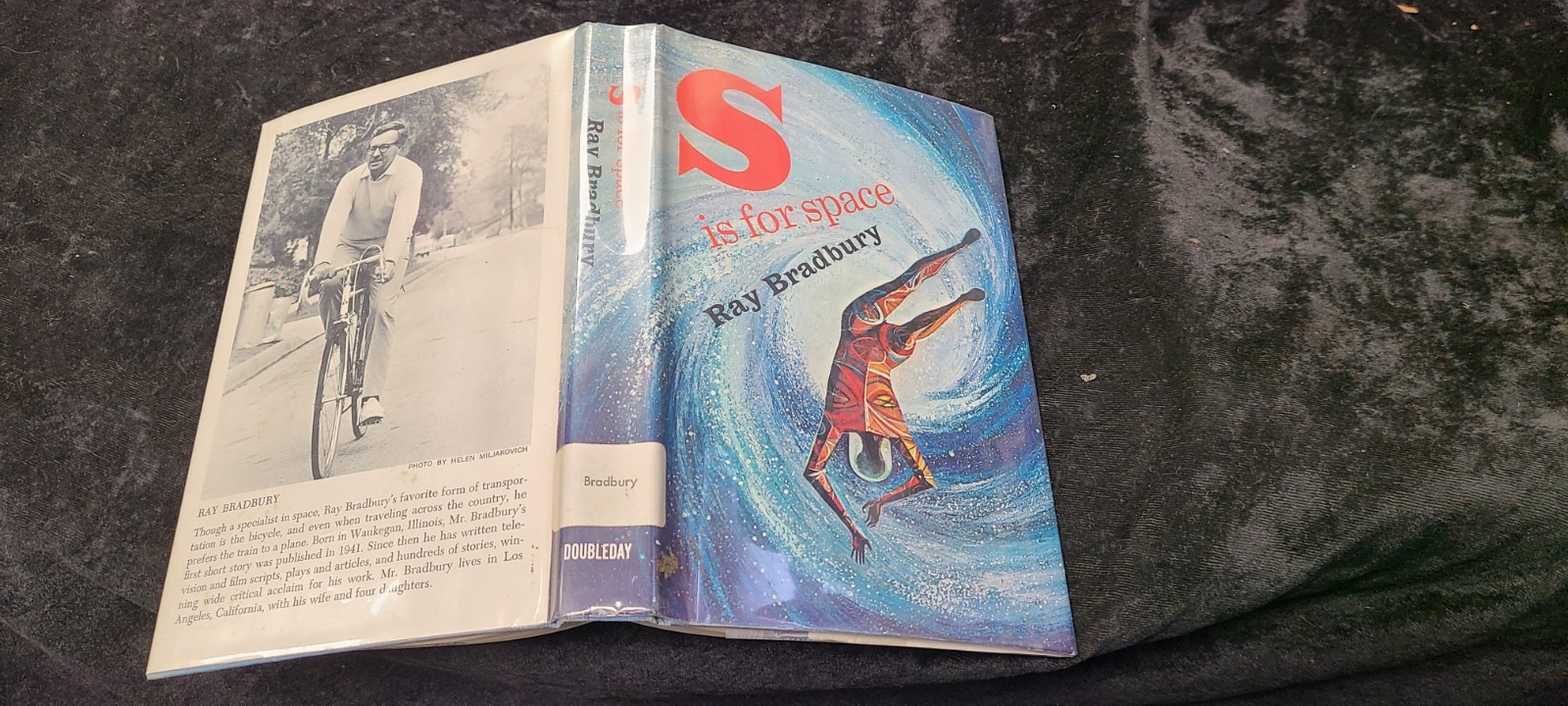Vintage 1966 S Is For Space by Ray Bradbury Ex Lib Stated 1st First Edition HCDJ