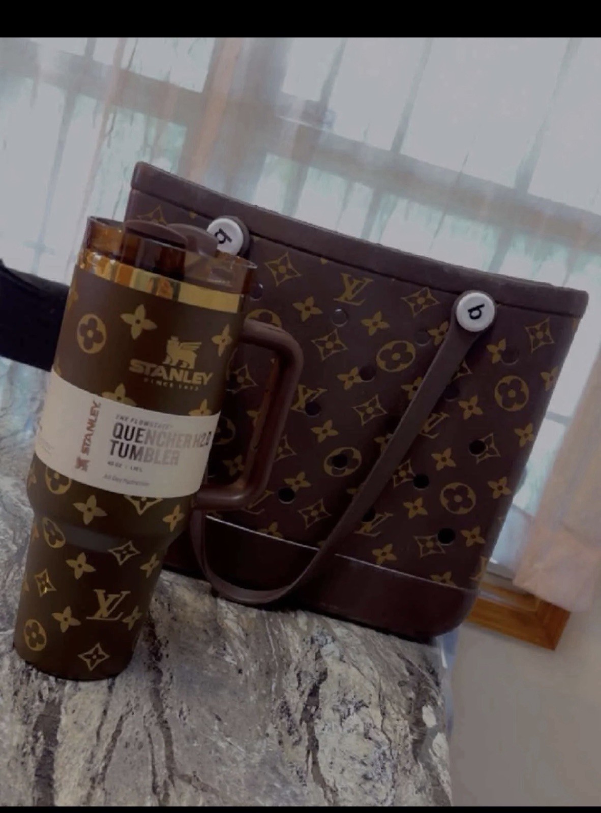 40 OZ Stanley With Matching Medium Tote Set
