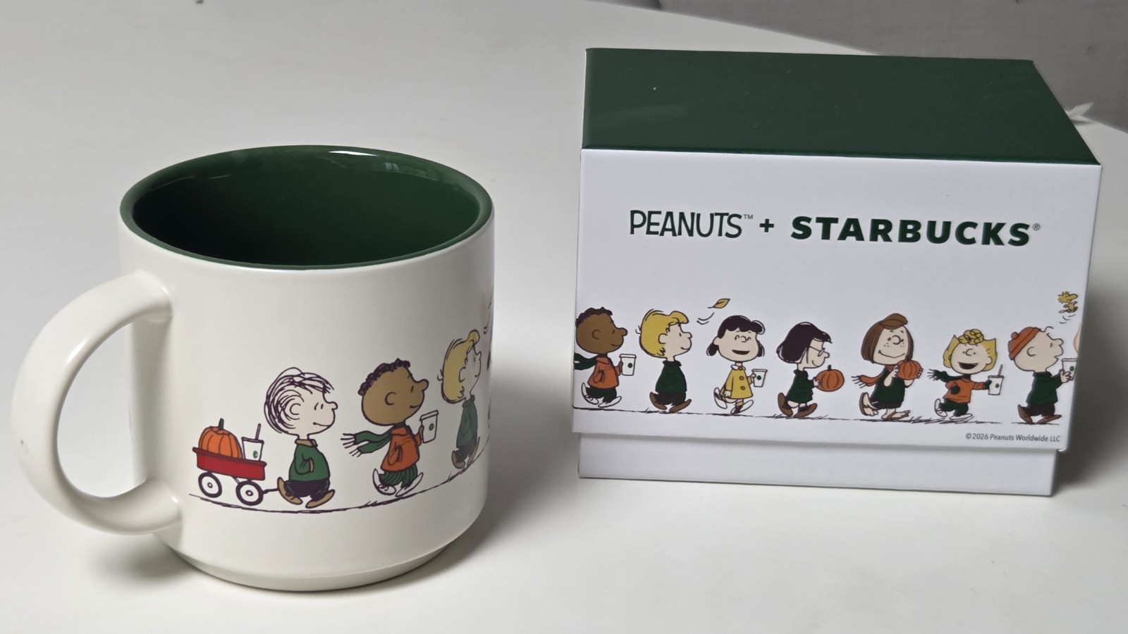 Starbucks x Peanuts Snoopy Pumpkin Mug 414ml 2026 limited very rare