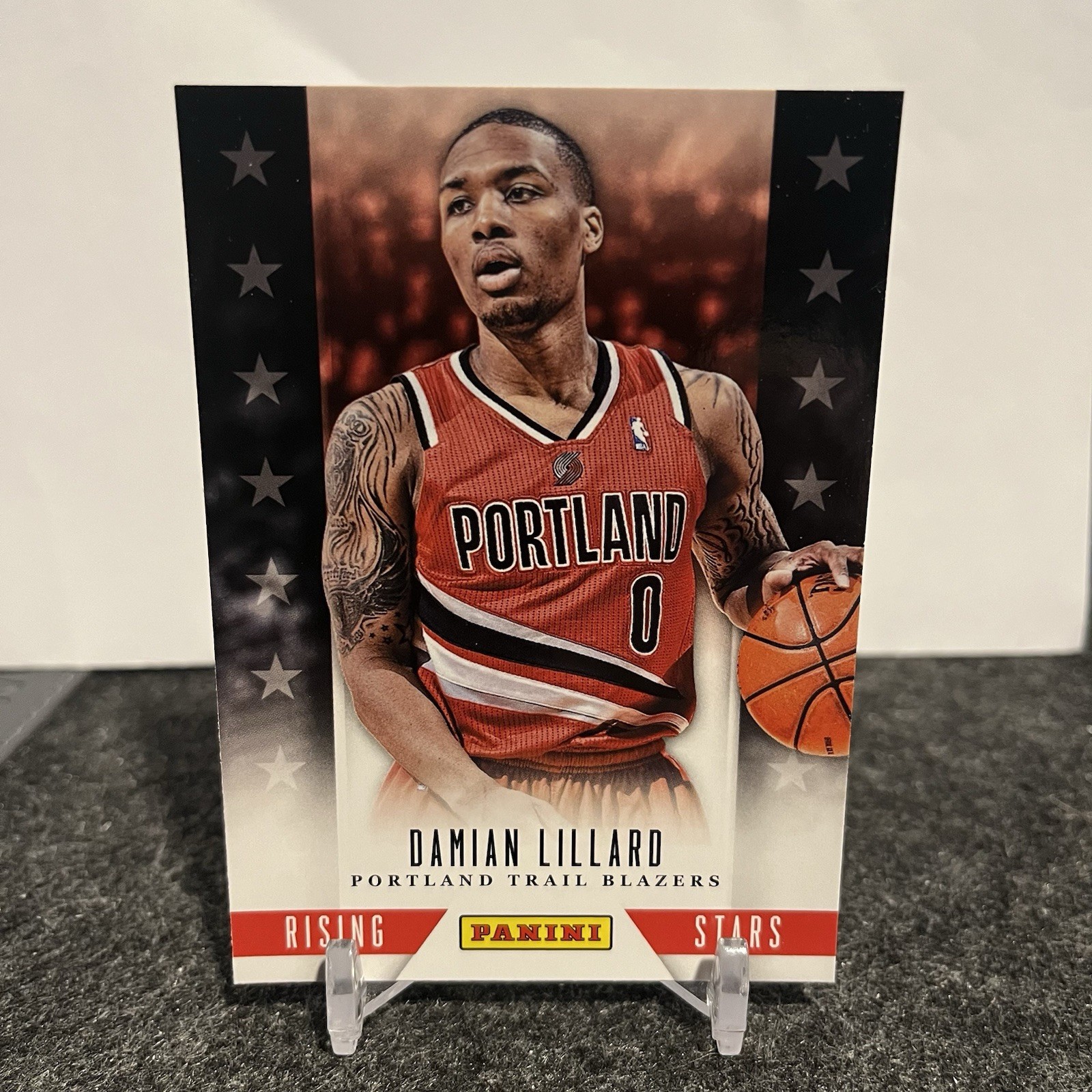 Damian Lillard 2013-14 Hoops Rising Stars #2 Portland Trail Blazers Insert Damian Lillard 2013-14 Hoops Rising Stars #2 Portland Trail Blazers Insert