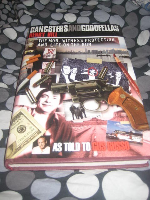 GOODFELLA HENRY HILL AUTOGRAGHED BOOK BY GUS RUZZO AND HENRY GOODFELLA HENRY HILL AUTOGRAGHED BOOK BY GUS RUZZO AND HENRY