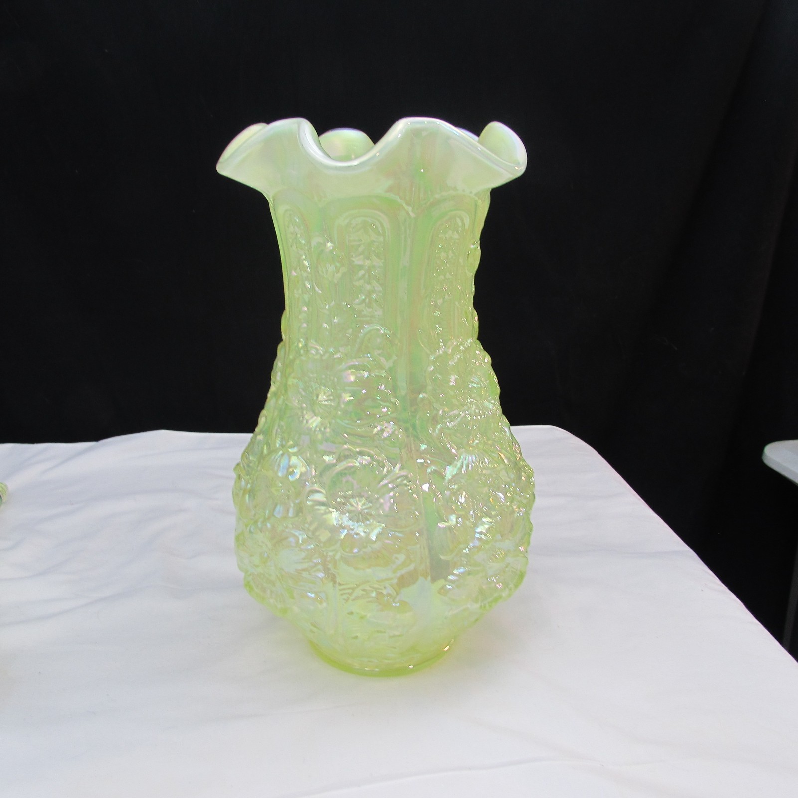 Fenton Topaz Opalescent Iridized Poppy Show Vase Special Order 1997 GLOWS M231 Fenton Topaz Opalescent Iridized Poppy Show Vase Special Order 1997 GLOWS M231