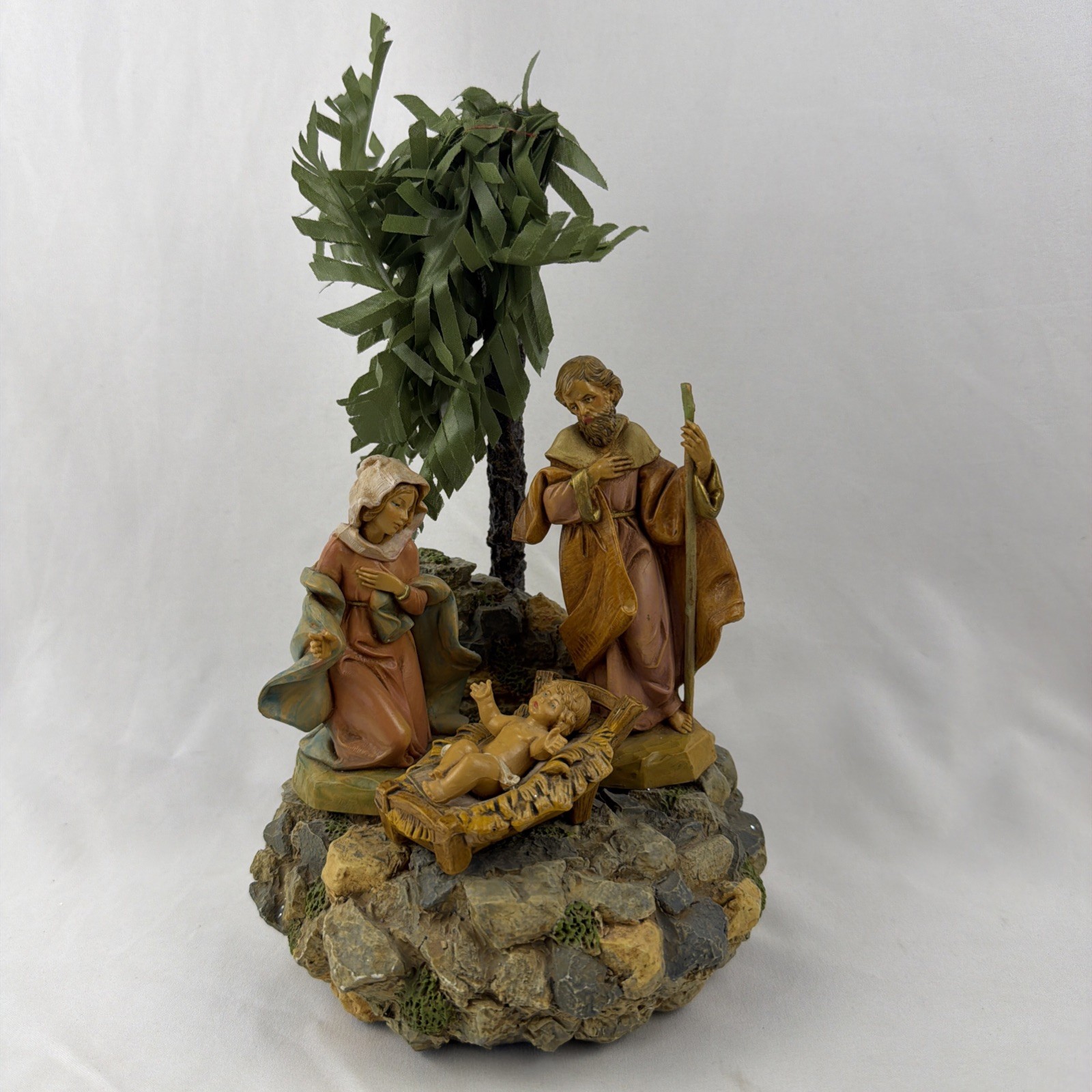 90th Anniversary Fontanini Musical Holy Family Set 5