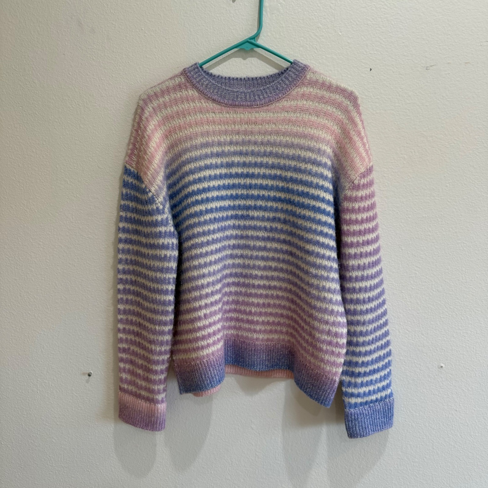 Fully Fashioning Flavia Striped Pastel Knit Sweater Crew Neck Small