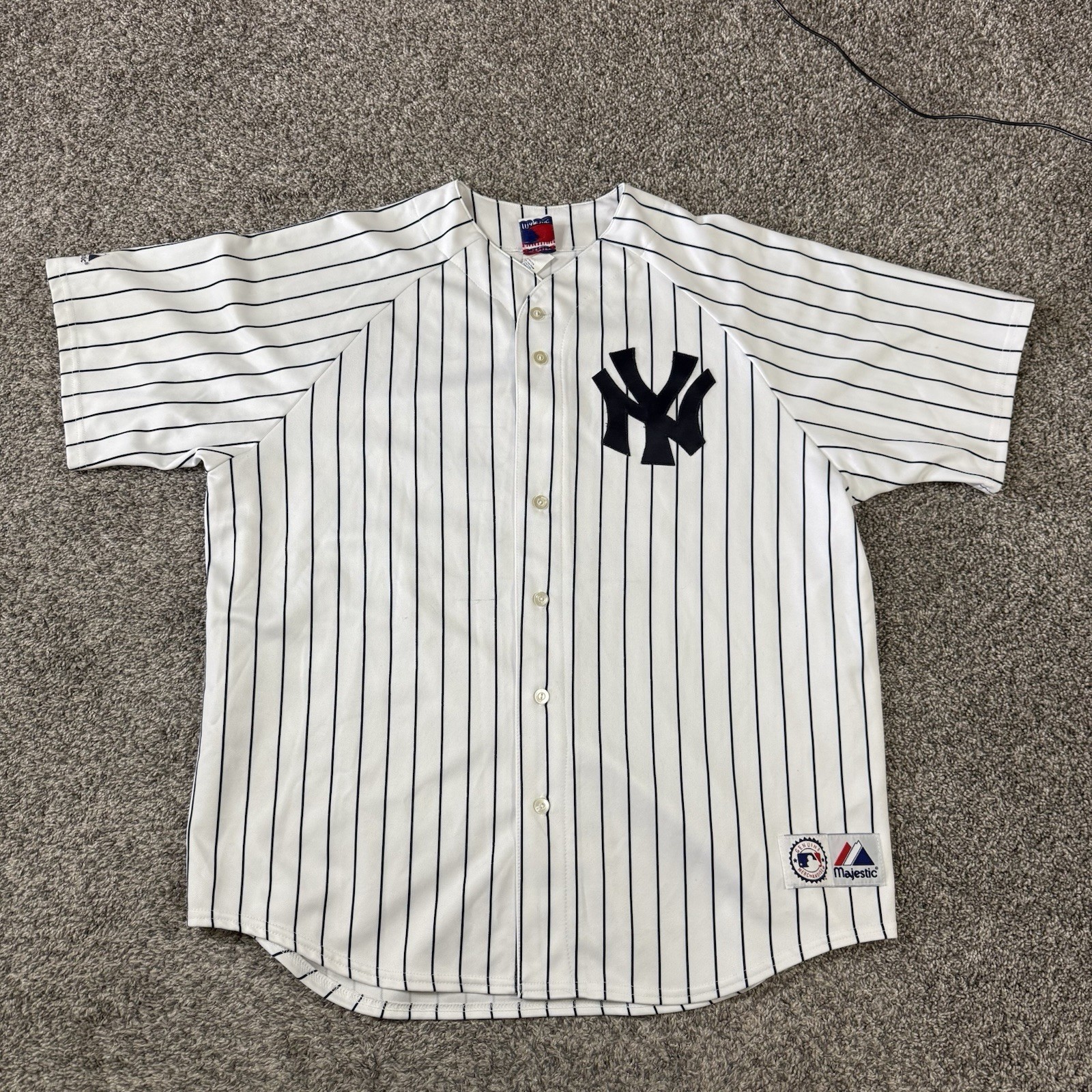 Vintage Majestic New York Yankees Johnny Damon Stitched Jersey Mens 2XL Vintage Majestic New York Yankees Johnny Damon Stitched Jersey Mens 2XL