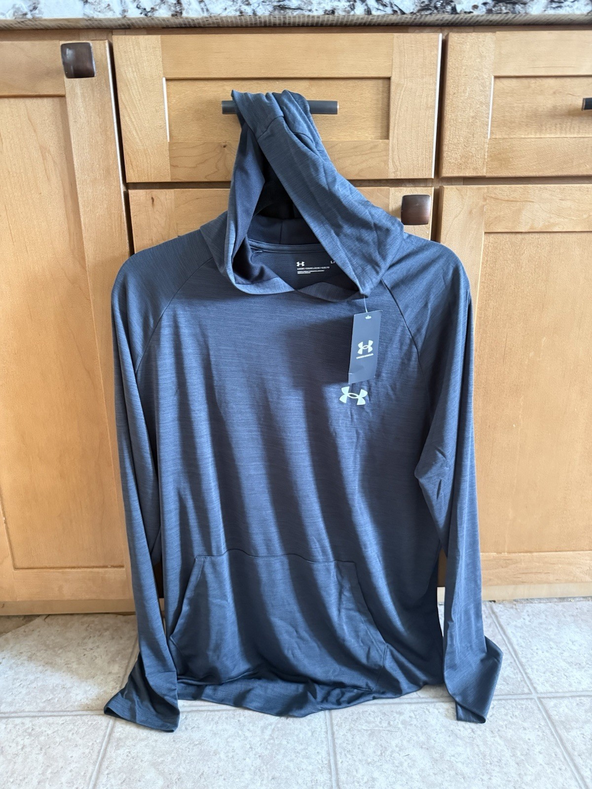 Under Armour Navy Long Sleeve Athletic Pullover Under Armour Navy Long Sleeve Athletic Pullover