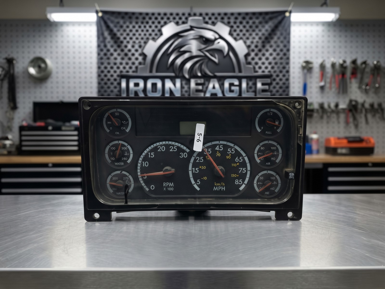 Freightliner Instrument Gauge Cluster Assembly 8-Gauge Fits 2006 Columbia