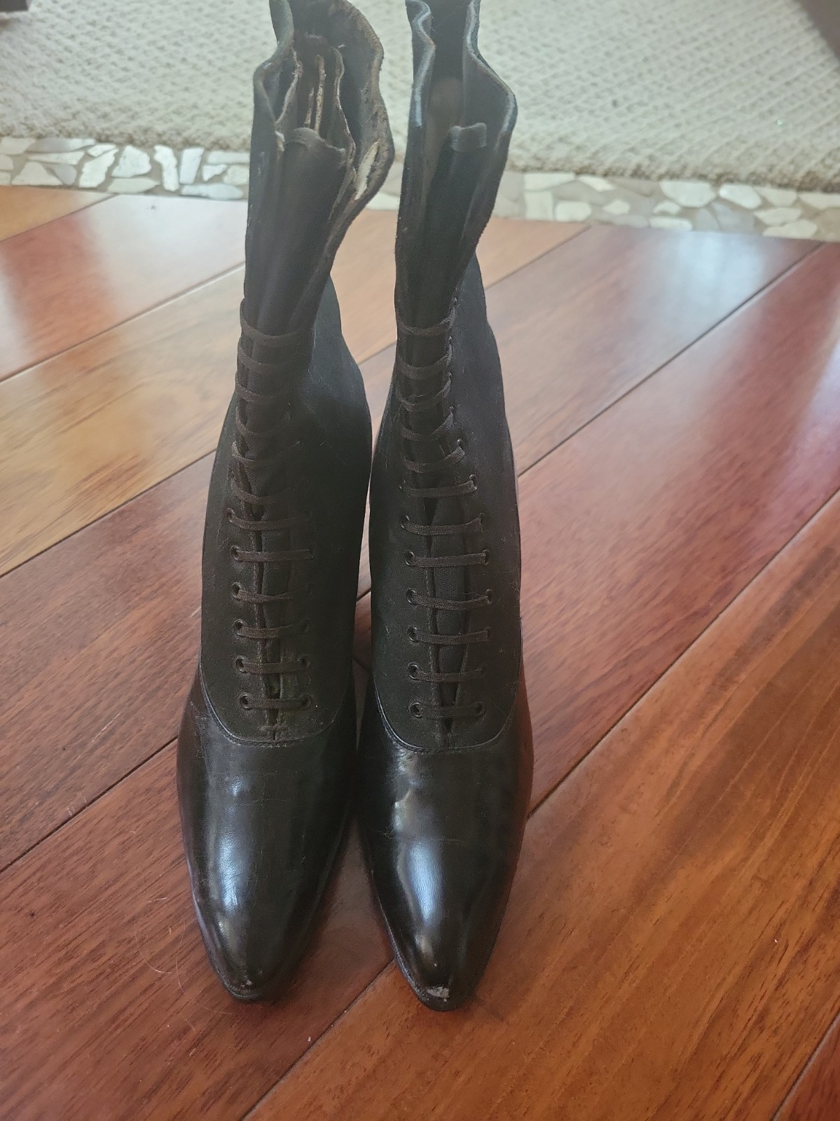 Antique Black Leather Ankle Boot Shoes Narrow lace up Circa 1900s