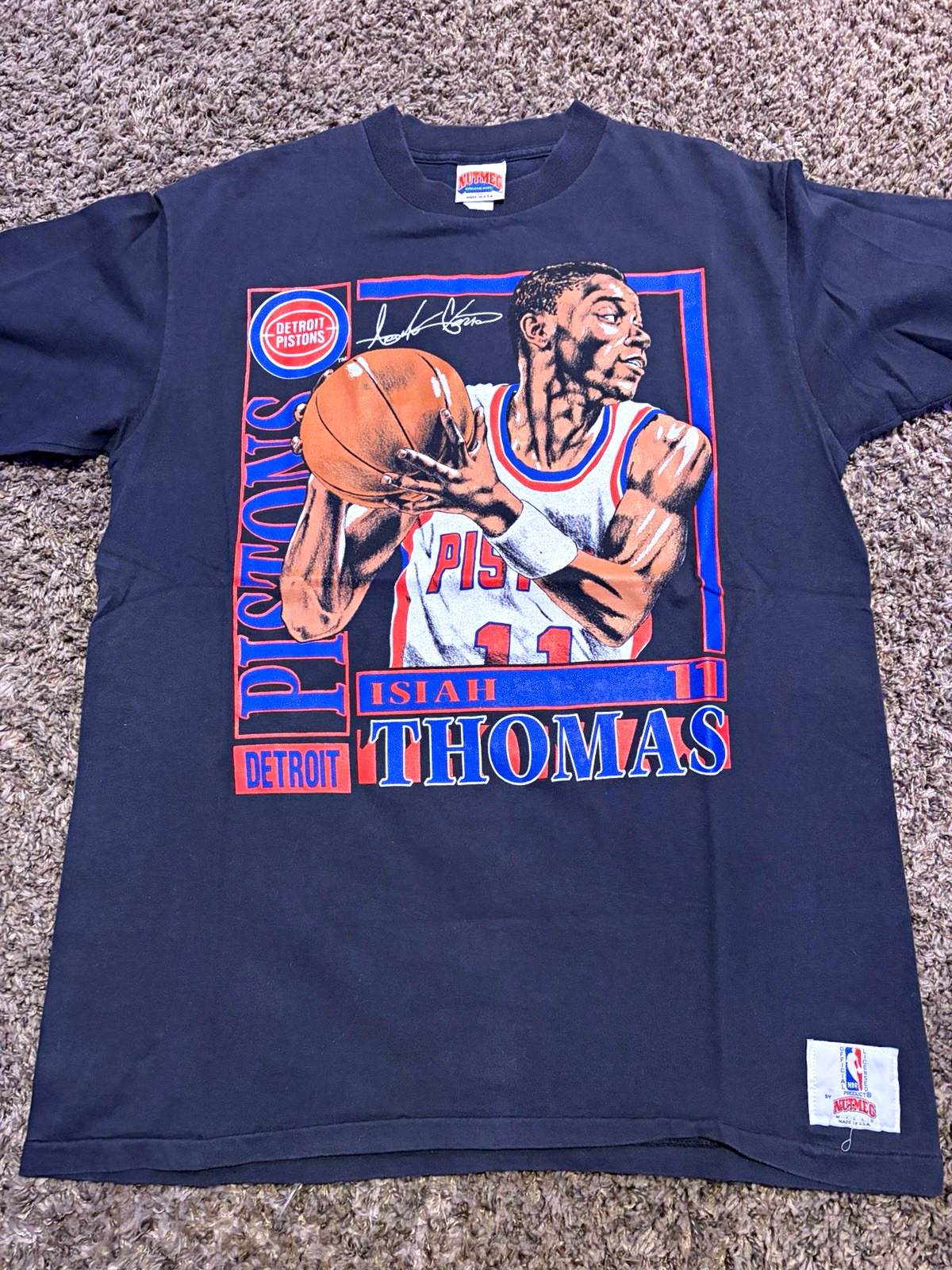 Nutmeg Mills Detroit Pistons Isiah Thomas #11 Black Shirt XL Officially Licensed Nutmeg Mills Detroit Pistons Isiah Thomas #11 Black Shirt XL Officially Licensed