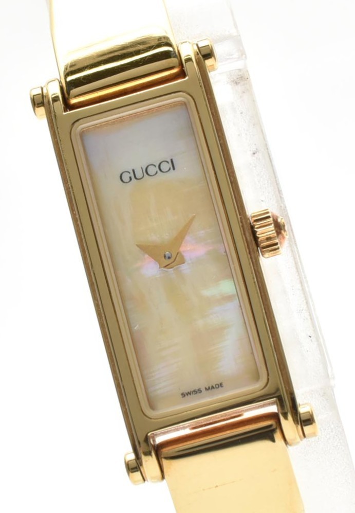 Vintage 【NEAR MINT】Gucci 1500L White Shell Gold Quartz Ladies Bangle Watch Japan