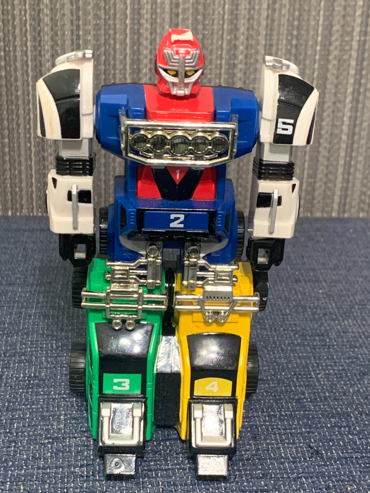 Vintage 1997 Bandai Transformer Action Figure