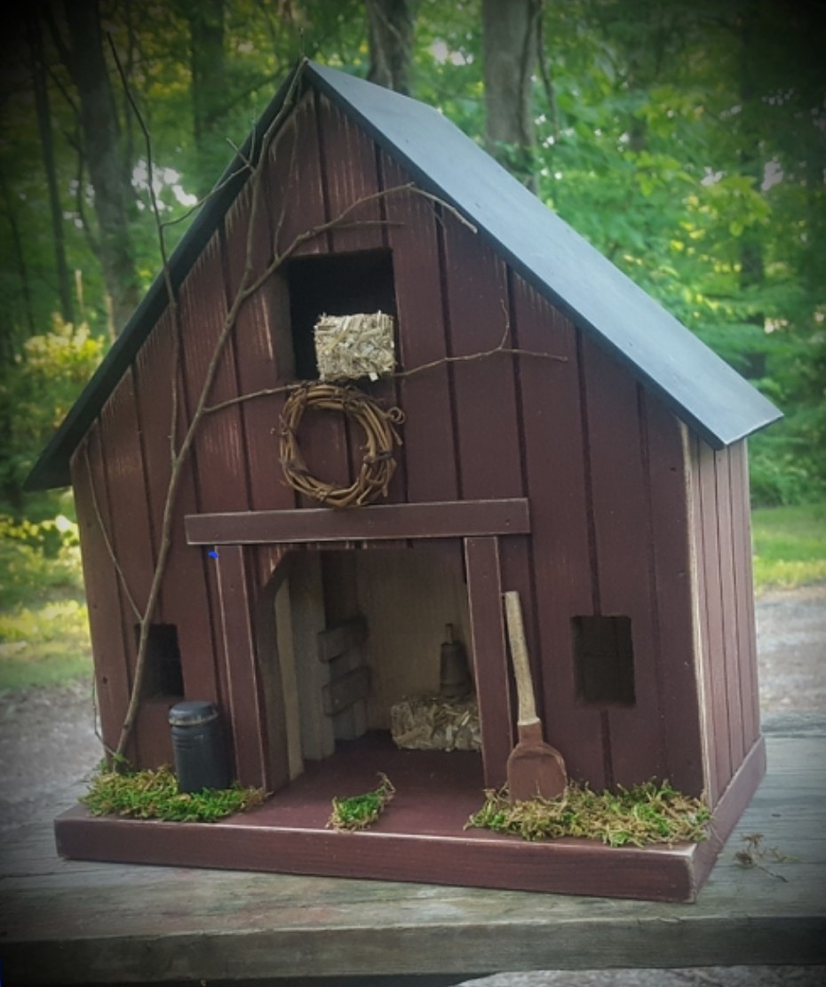 Primitive Barn Wooden , Rustic Horse Barn, Farmhouse Village Collection  Folkart
