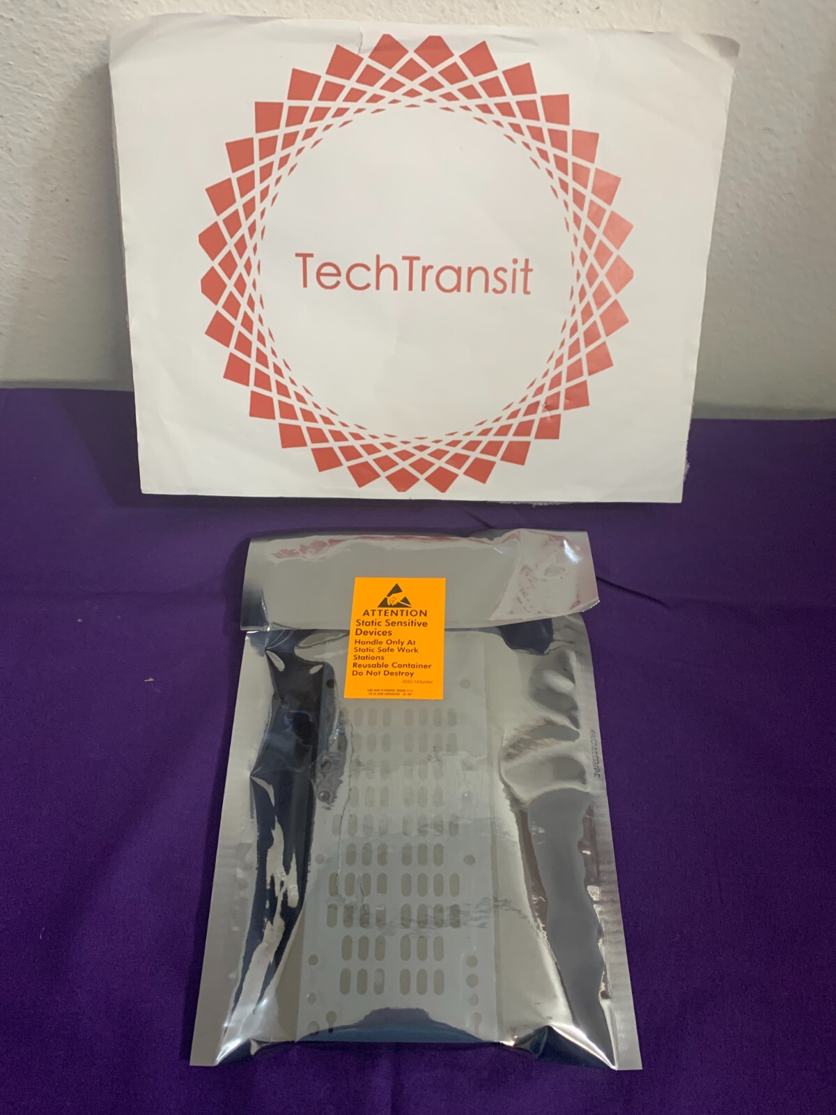 IBM 45W9615 45W9613 300GB 15K 2.5\