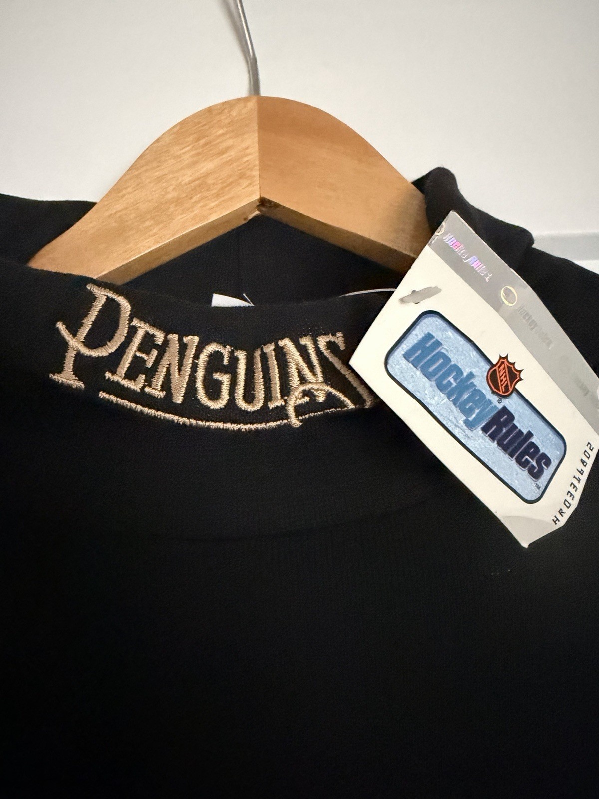 Vintage Majestic Pittsburgh Penguins Turtleneck Shirt XL NWT Made in USA NHL 