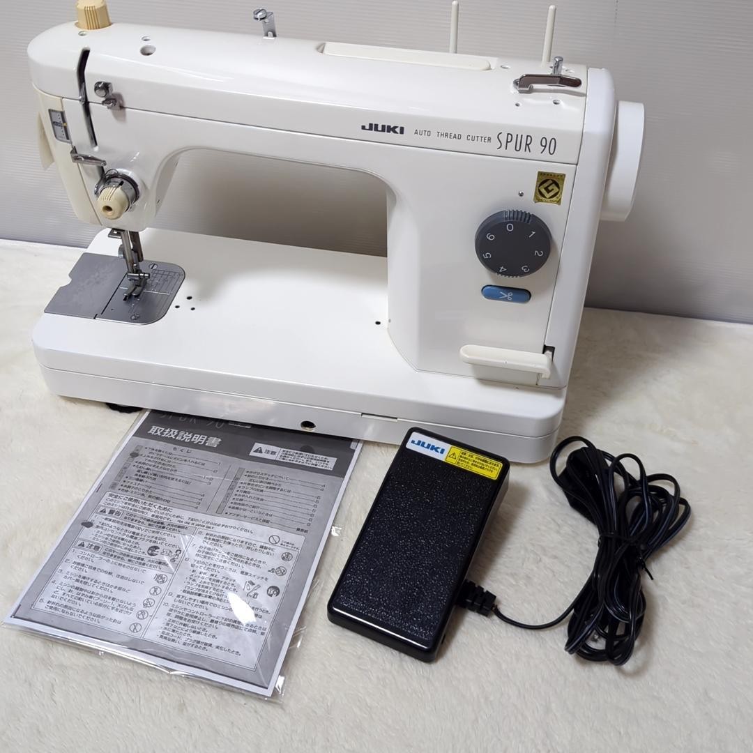 JUKI TL-90 SPUR90 Professional Sewing Machine with Foot Controller Working
