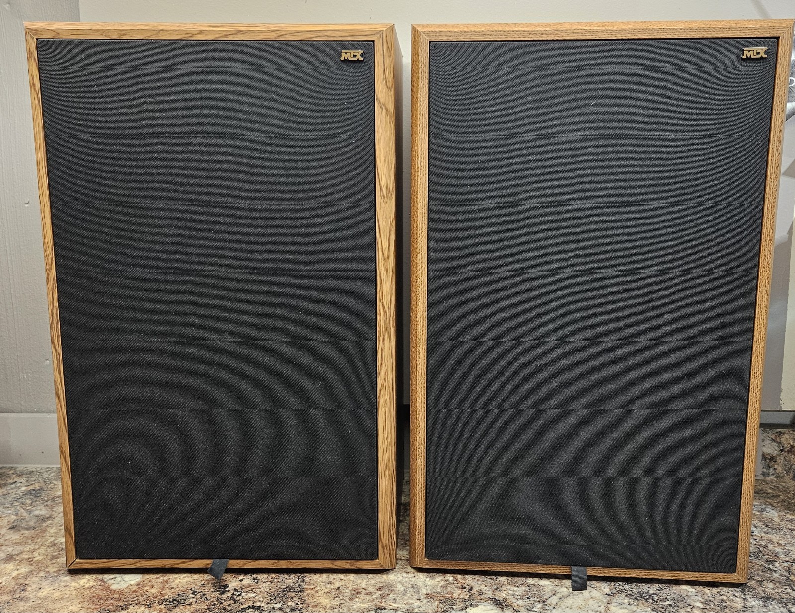 Nice Vintage MTX AAL 1030 Floor Speakers with Front Covers  ***Made In USA***