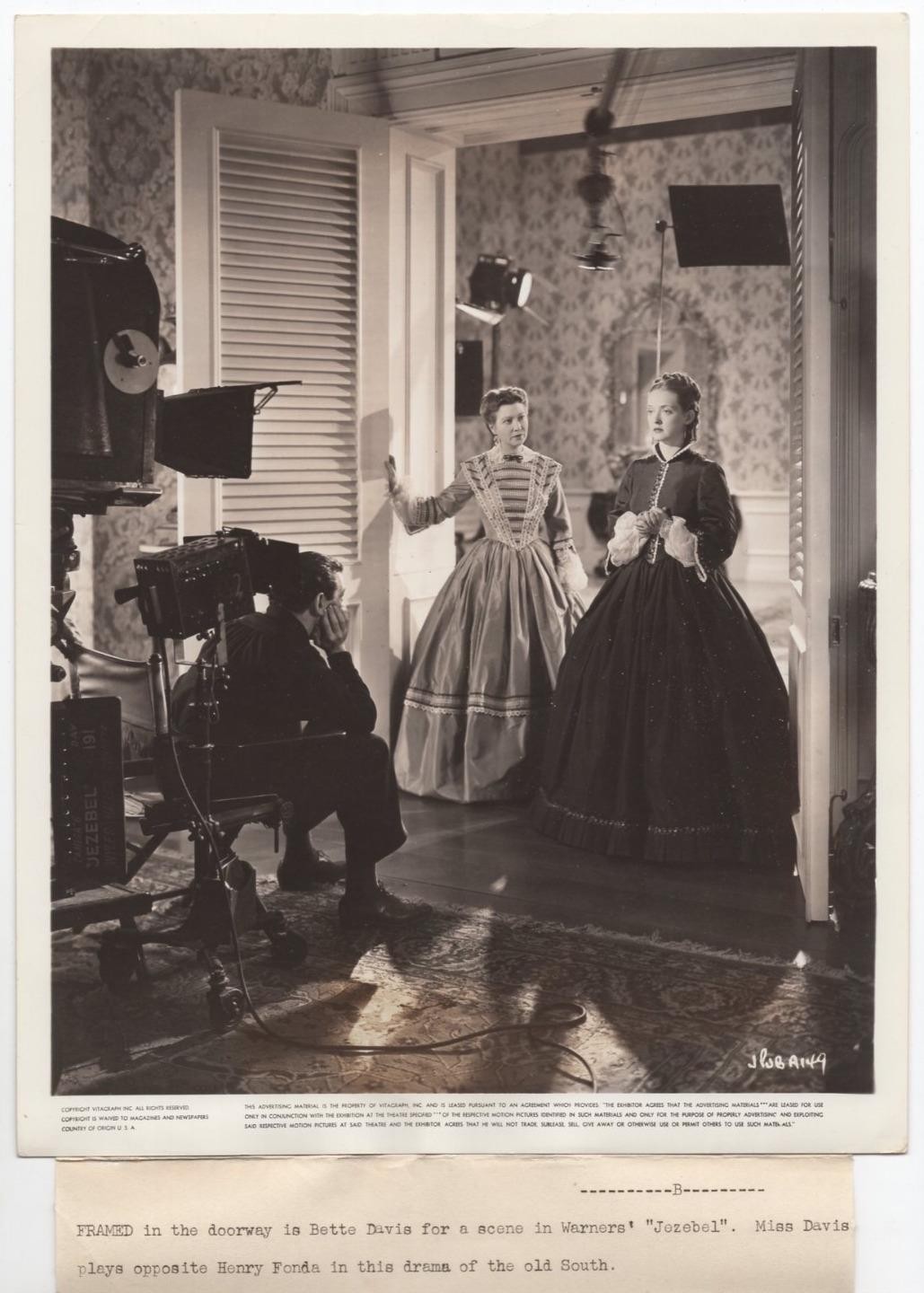 BETTE DAVIS MOVIE PHOTO 1938 JEZEBEL On Set ORIGINAL Press Fay Bainter Dir WYLER