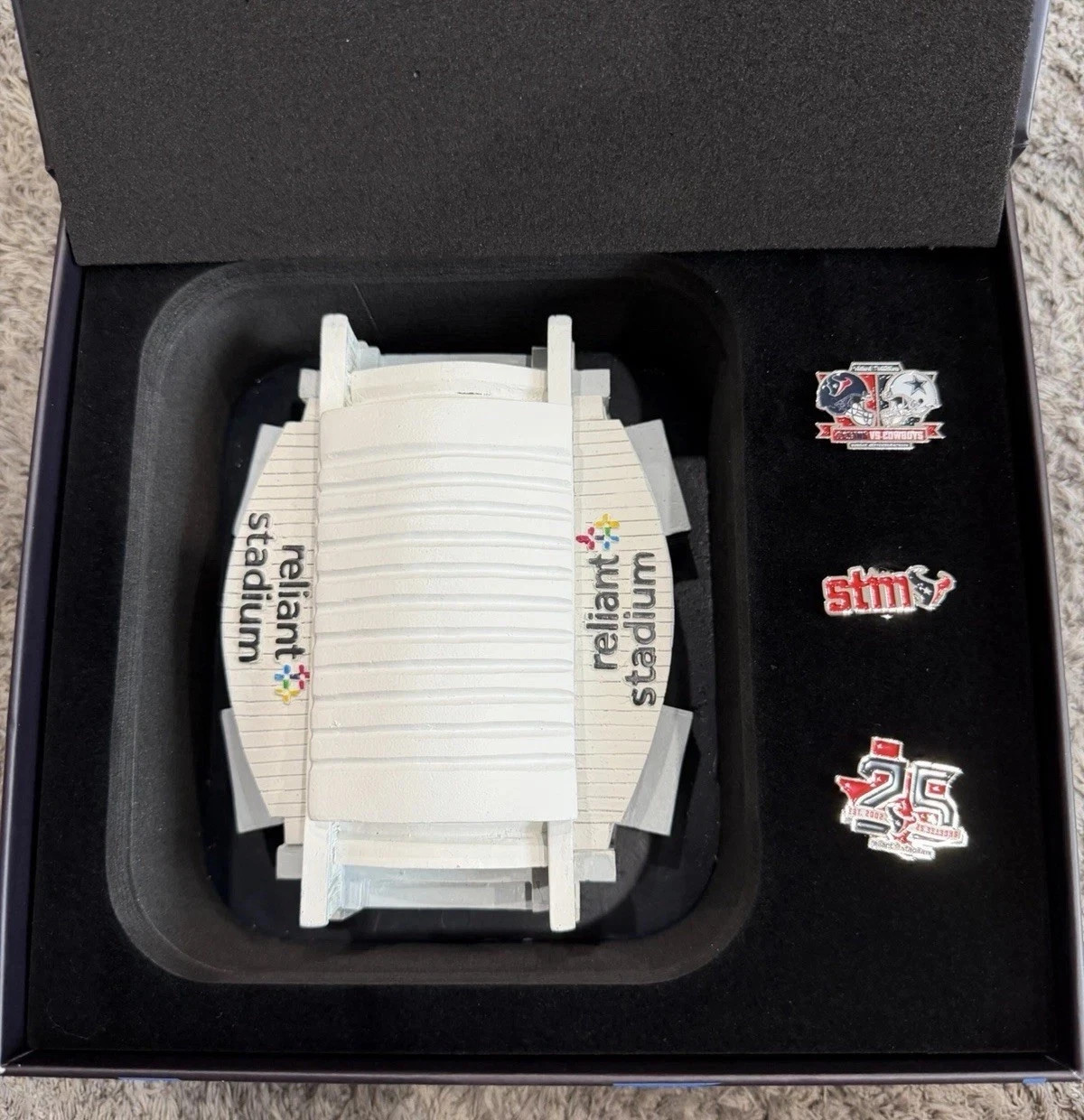 2026 Houston Texans Season Ticket Member Gift Replica Reliant Stadium & Pins 25