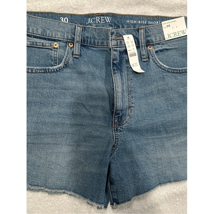 J. Crew NWT High-Rise Denim Short Tea Time Wash Size 30 AV425