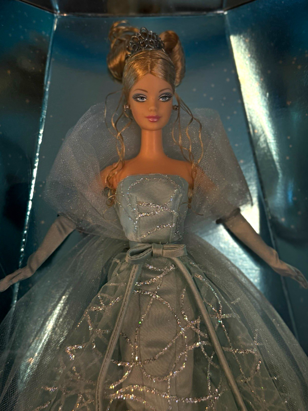 Barbie 2001 Collector Edition Barbie Collectibles 12in Doll MPN 50841 Boxed Barbie 2001 Collector Edition Barbie Collectibles 12in Doll MPN 50841 Boxed