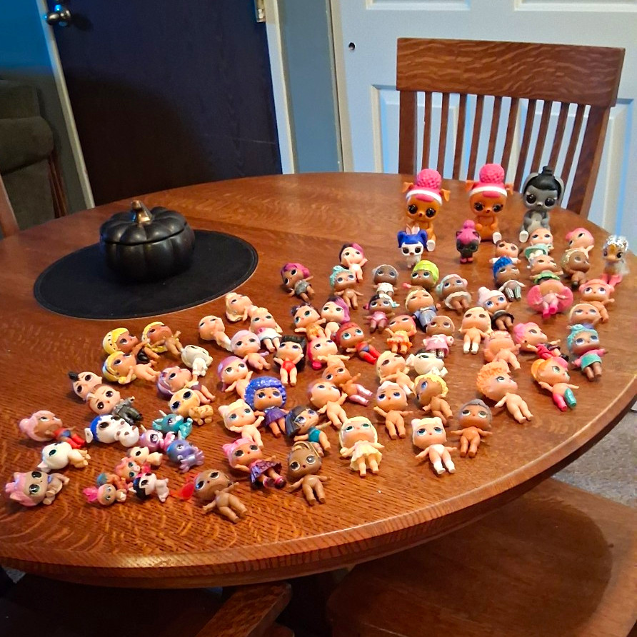 L.O.L. Surprise Lot Includes 3 Interactive Dolls (They Work?